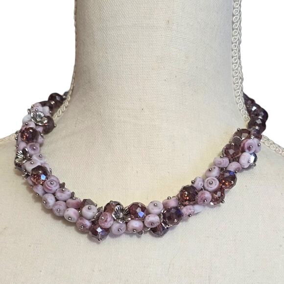 Unbranded Jewelry - Necklace Vintage Beaded Light Purple Floral Cluster Silver Tone 18" SKU2422
